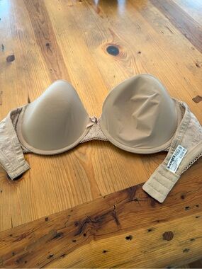 Nude Strapless T-Shirt Bra - Smooth Molded Cups